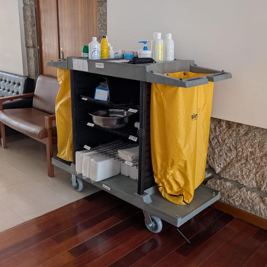 Housekeeping Multifunction Service Car